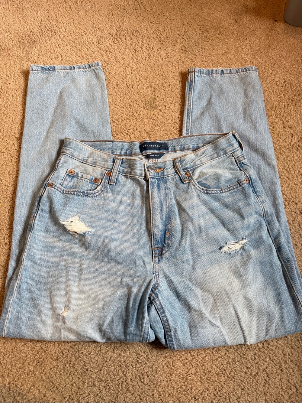 Aeropostale Light Blue Distressed Women’s Jeans
